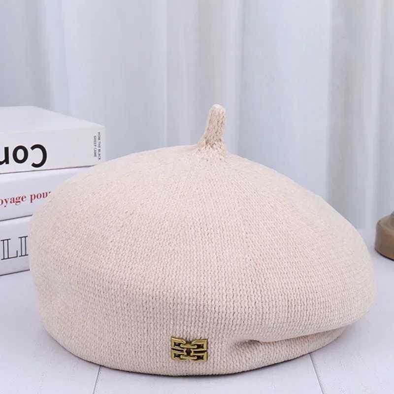 Winter berets caps for women soft and comfortable knitted warm painters hats vintage pumpkin hat lolita hat boinas para mujer J251125