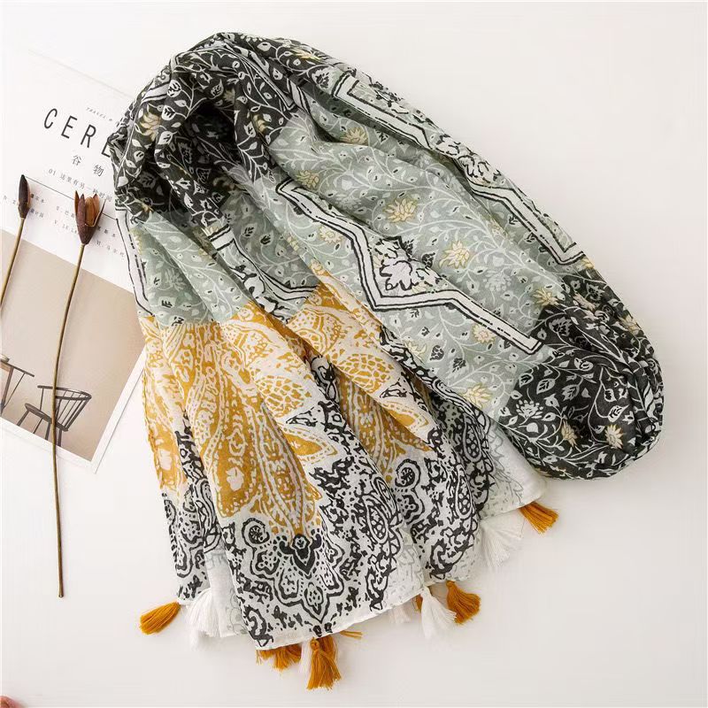 T559 fresh and versatile cotton and linen scarf fresh green cashew flower ethnic style autumn and winter warm shawl thin silk scarf
