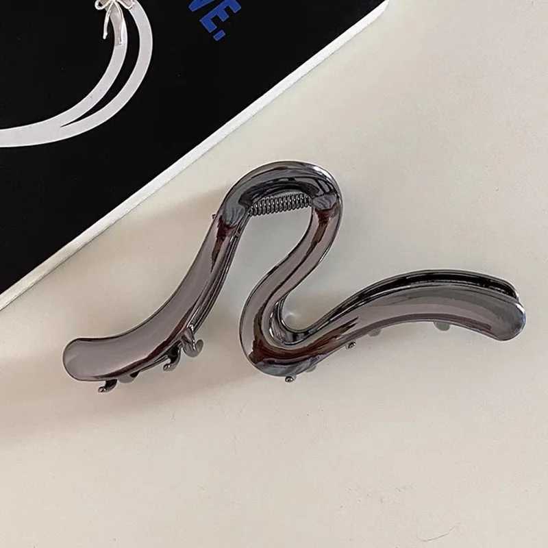 New fashion metal hair clip irregular hair clip punk hair clip bucket retro chin clip female hair clipT250425