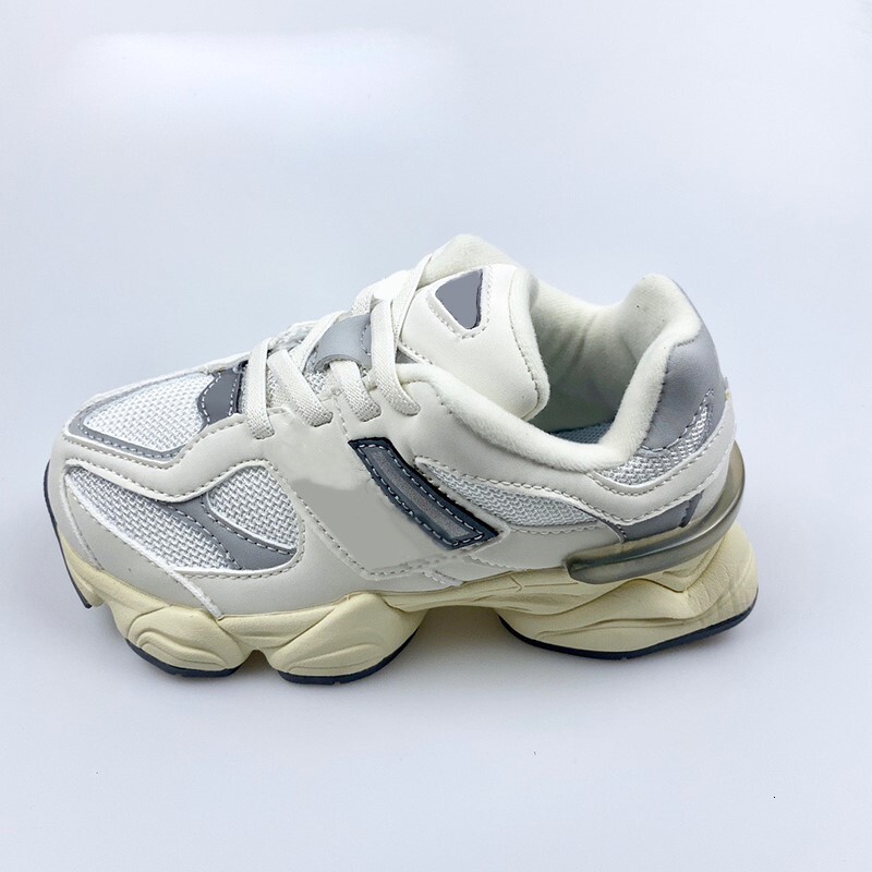 Designer 2025 Kids Running Shoes Toddler Sneakers Boys Girls Sea Salt Black Trainers basketball Runner White Blue Haze Rain Grey Sports Shoe Free Shipping