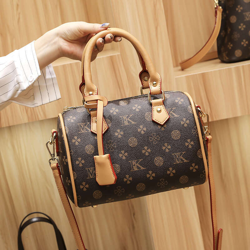 MKF designer free shipping Light luxury genuine leather High quality casual Boston bag versatile classic vintage handbag for woman