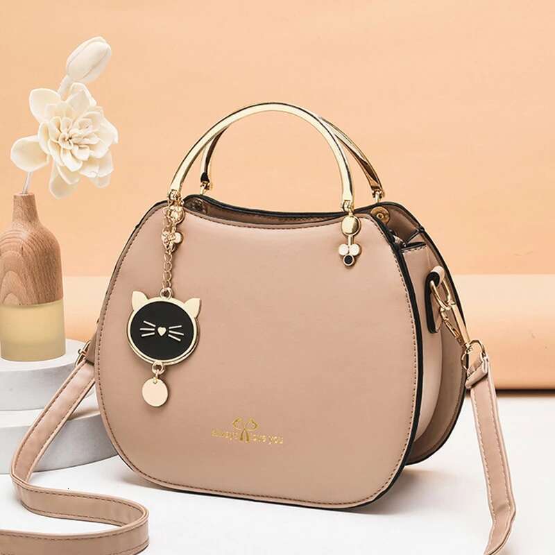 2023 New Popular And Cat Crossbody Korean Fashion Handbag Girls' Solid Shell Women's Shoulder PU Leather Bag