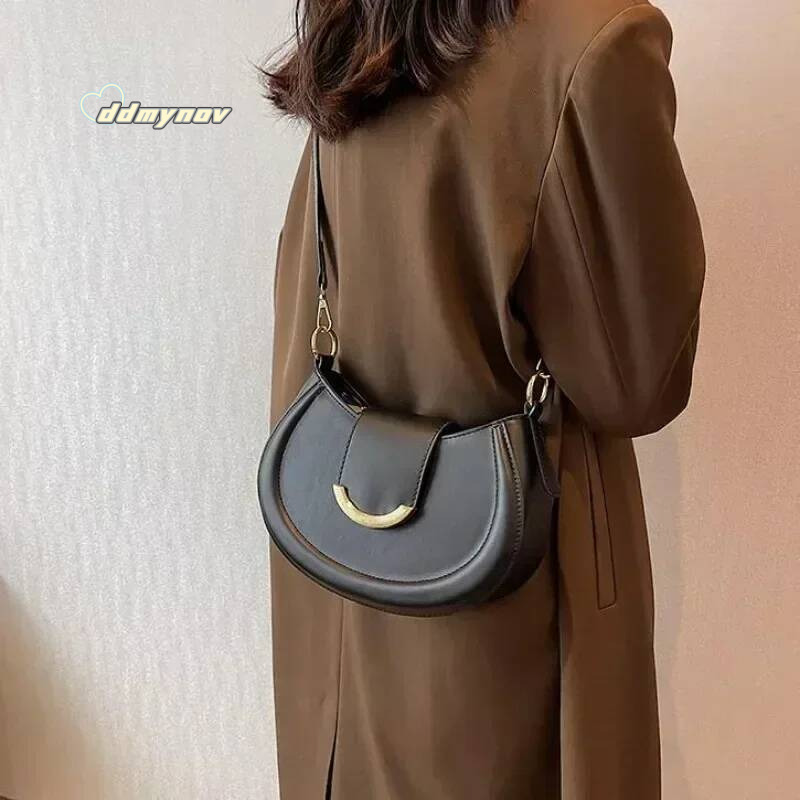 Armpit Shoulder Side 2025 Designer Trend Leather Small Underarm Crossbody Handbags and Purses Bags for Women ddmynov