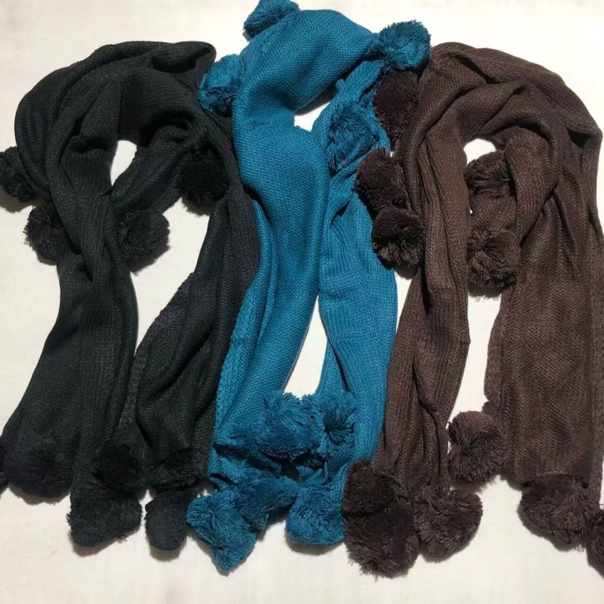 T548 Korean style fashion warm solid color winter knitted scarf wool ball scarf