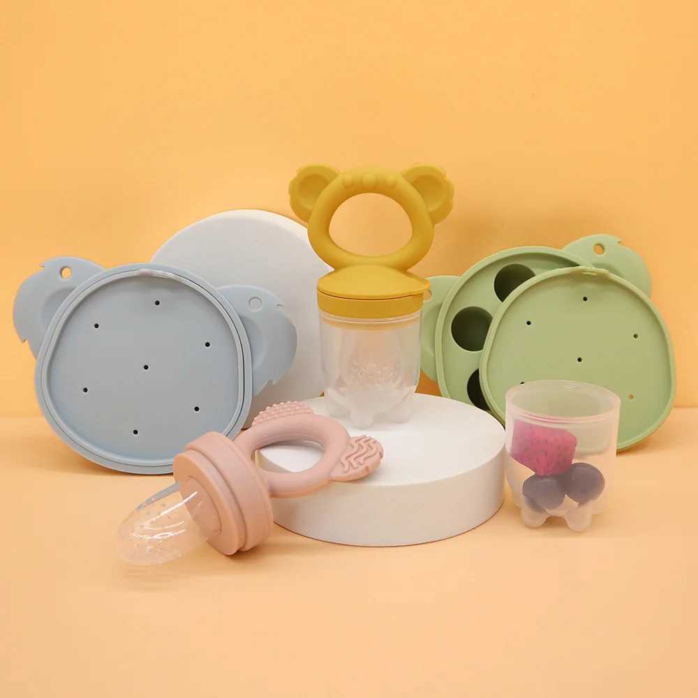 2PCS Baby Ice Pops Silicone Mold Ice Maker Animal Shapes Molds Baby Fruit Feeding Pacifier Teether Toy G251125