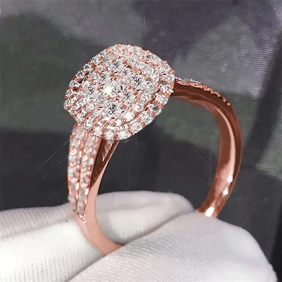 CAOSHI Hot Selling Luxury Imitated Moissanite Geometry Design Rose Gold Plated Rings for Wedding Engagement Rings Women Jewelry