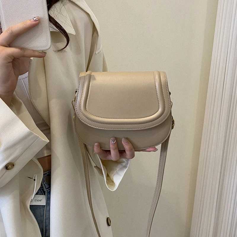 2024 New Womens Single Shoulder Ten Font Small Bag Spring/Summer Simple Edition Handbag Ins Fashion Messenger Bag W250421