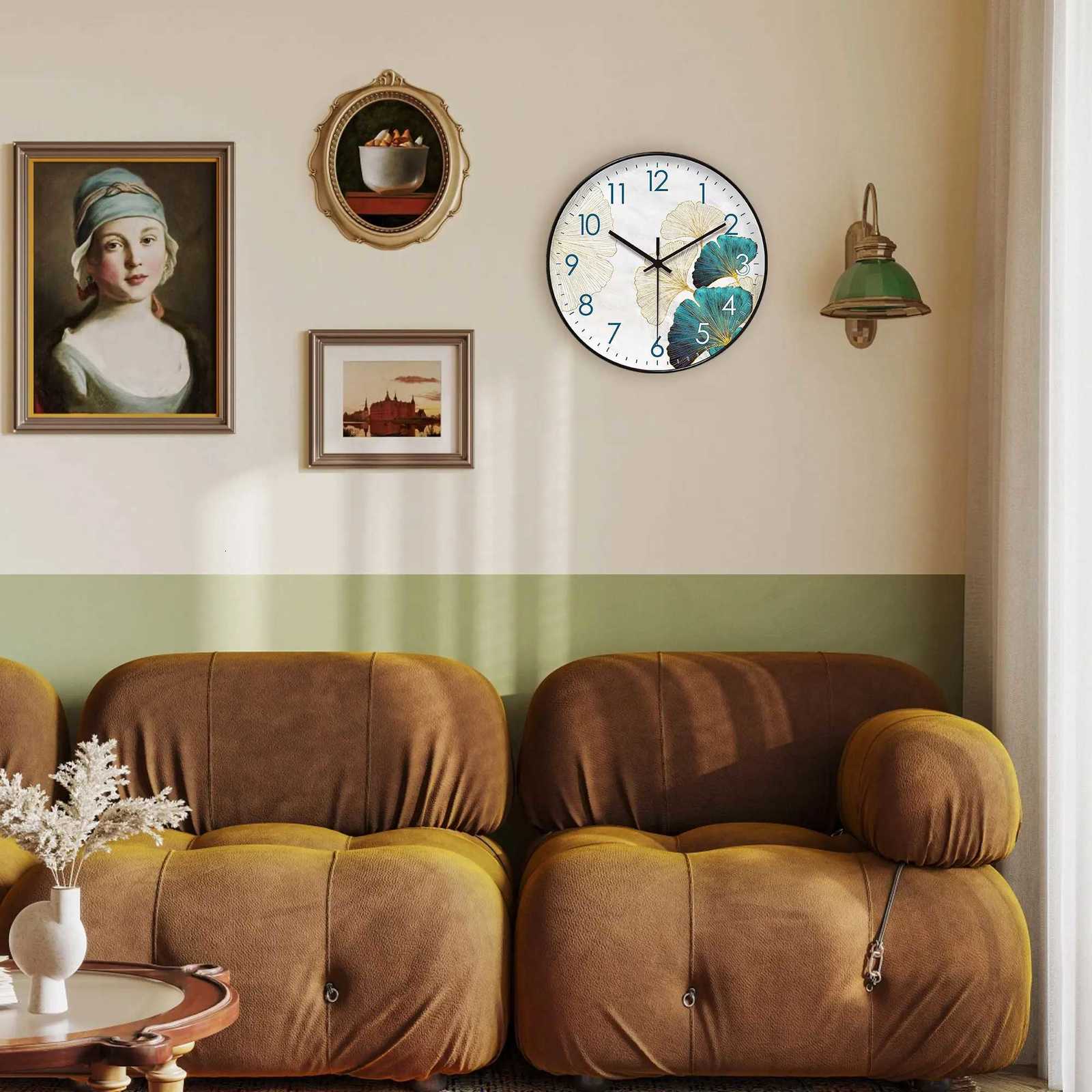 1pc modern simple wall clock golden Ginkgo leaf and peacock blue ginkgo leaf design wall clock home silent wall clock suitabl C251126