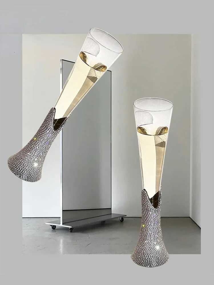 Diamond Womens Champagne mug Set with Diamond Crystal Glass High Leg Wine Cup Drink Cup Gift Wine Glass Beautiful Cups 150ml C251126