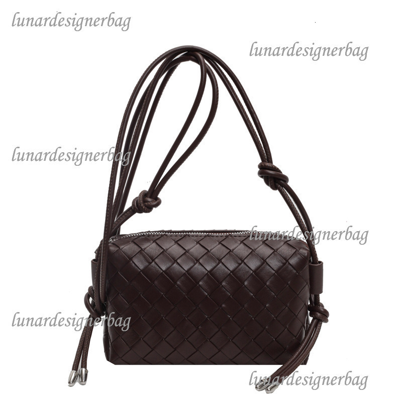 Luxury Brand Designer Bag Women's Bag Niche Design Mini Handwoven Bag Trendy Simple Horizontal Shoulder Bag Fashion Small Square Bag