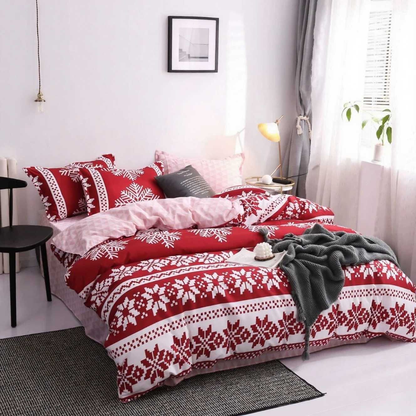 Christmas 2025 New Duvet Cover Christmas Snowflake Pattern Bedding Set skin-friendly Breathable for Kids and Adults Bedroom Decor Y251126