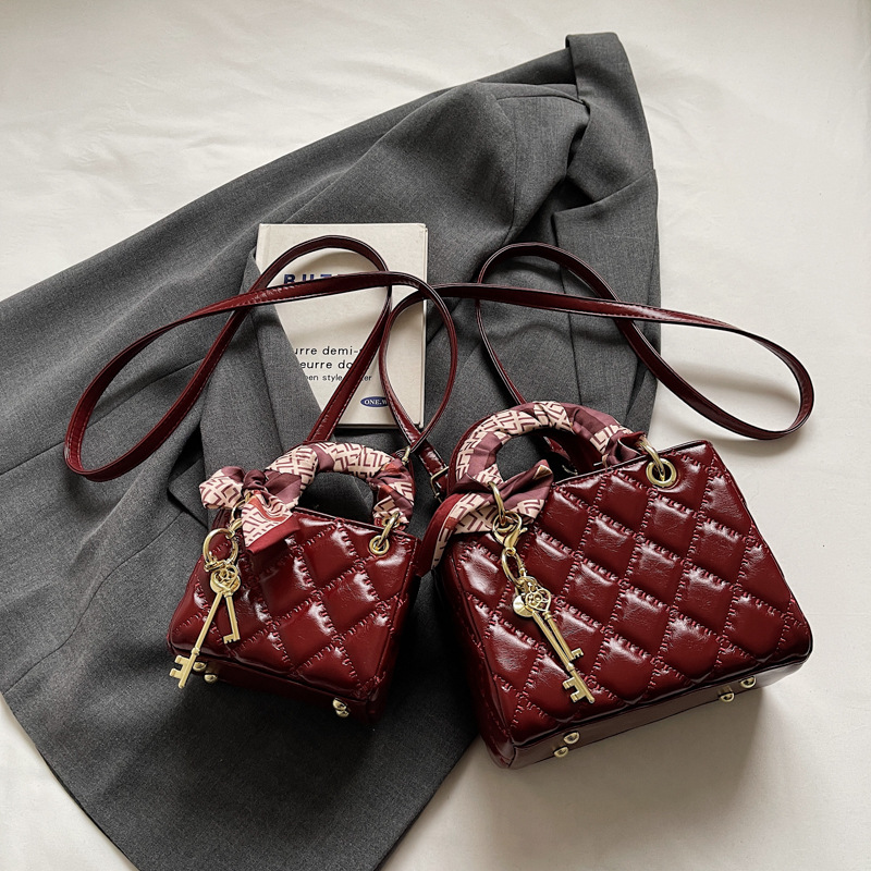 2025 New Chanel-Style Quilted Embroidery Crossbody Bag - Elegant Lady Dior Inspired Shoulder Handbag, Trendy Niche Design