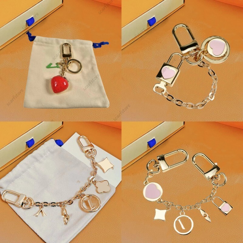 Purse charms designer keychain wallet portable key holder charms bag accessories metal pendant key chain designer bag charm luxury hj0123