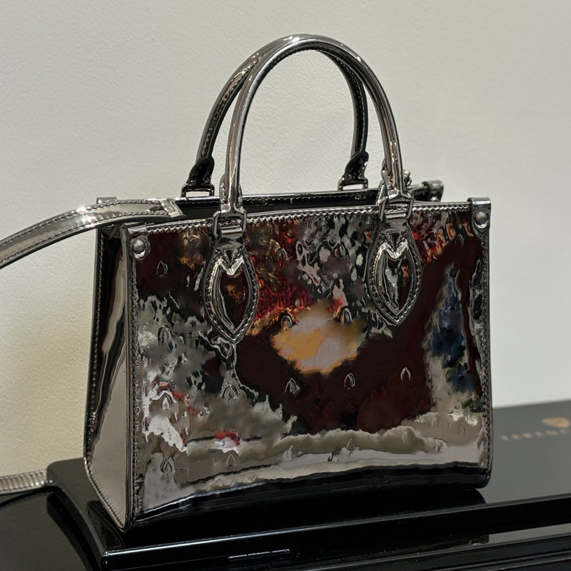 2025 New Patent Leather bag Portable Bags Shoulder Beach Tote Bags Handbags Women Handbag