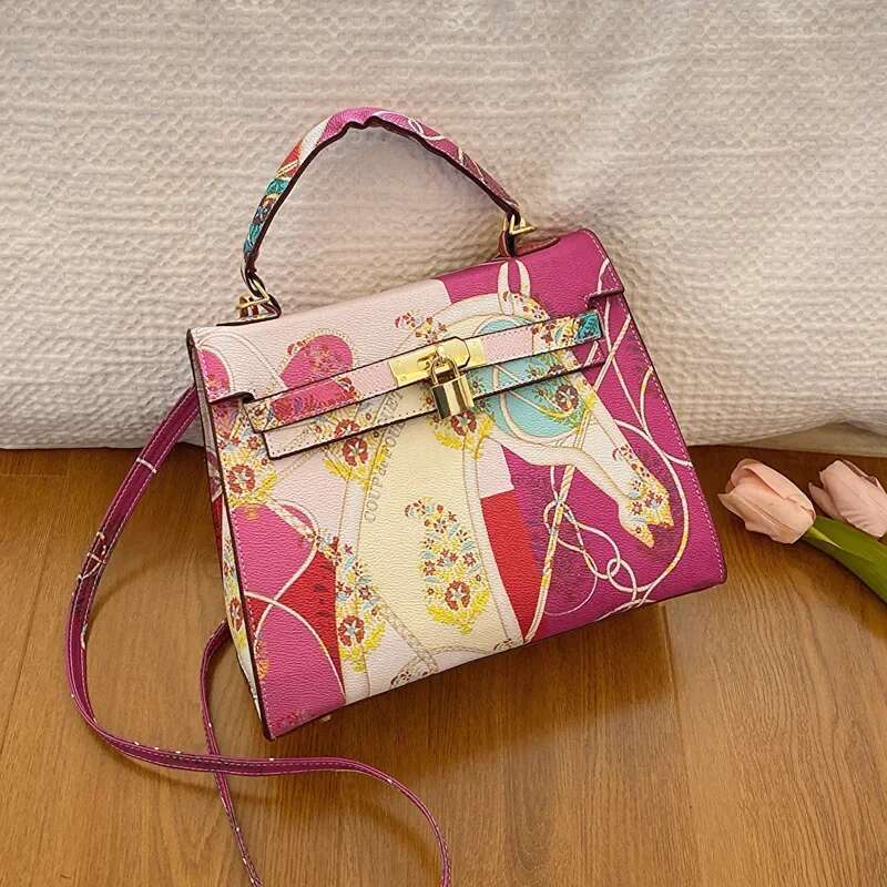 Doodle High Quality Tote Bag Women's Convertible Shoulder/Crossbody Bag/Tote Bag, Personalized Designer Bag