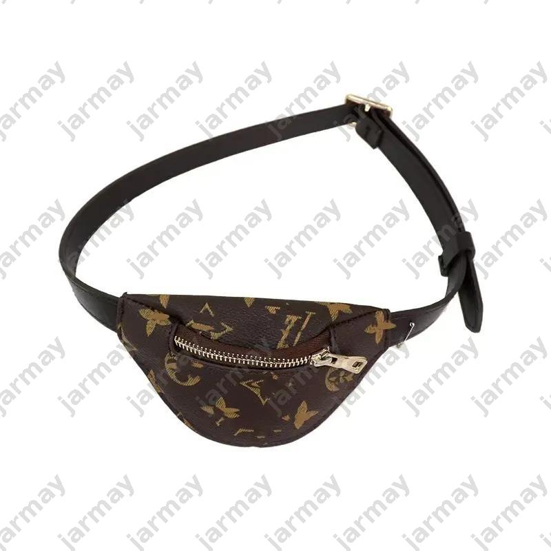 Dogs Small Dog Waist Pouch Designer Pet Chest Bag Backpack Designer Pet Accessories Four Seasons All-purpose Crossbody Bag Dog Bag Fanny Pack AJD2511264