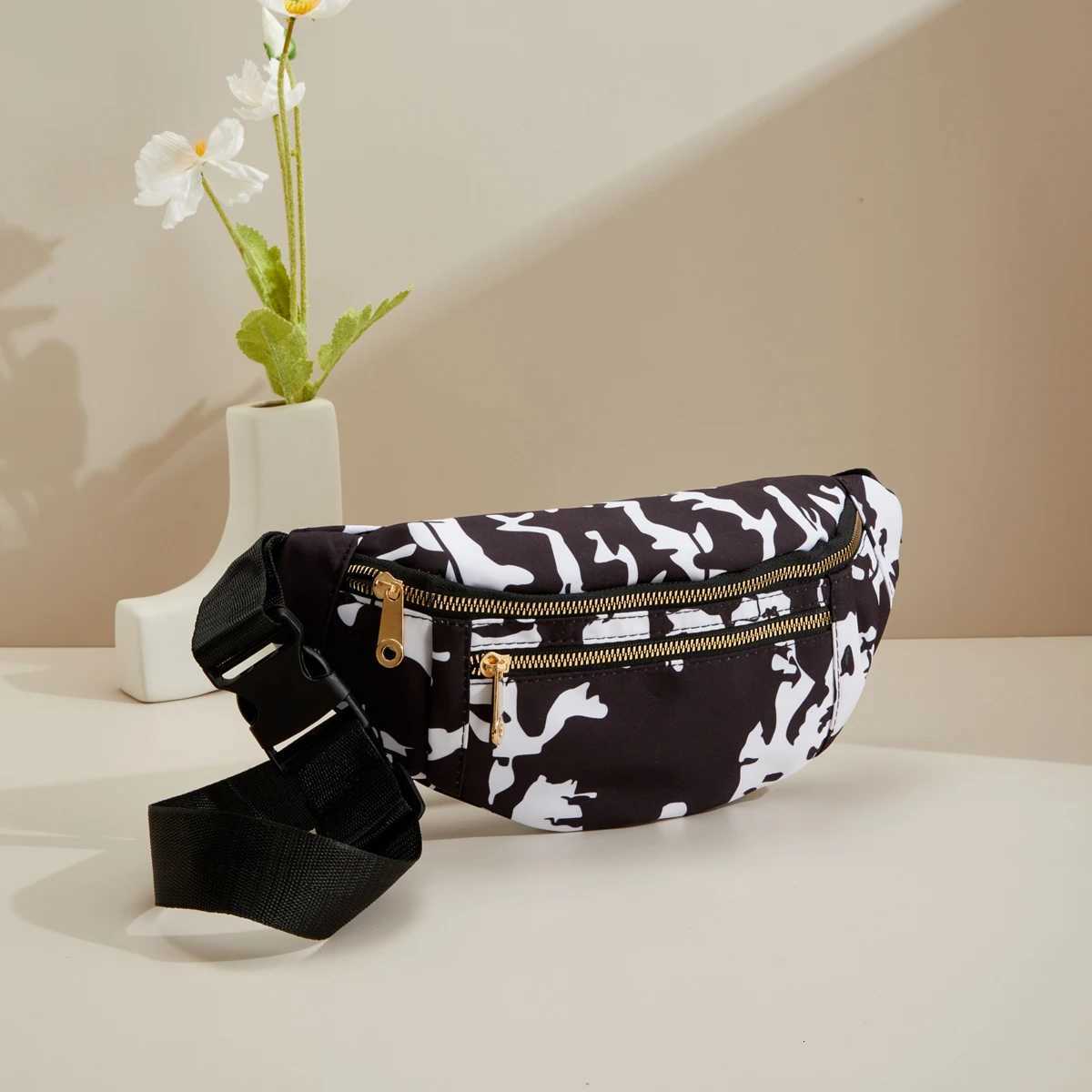 Cow Pattern Fanny Packs Small Crossbody Sling Bag for Women Fashion Chest Belt Bum Bags Sports Workout Traveling Waist BagT251126