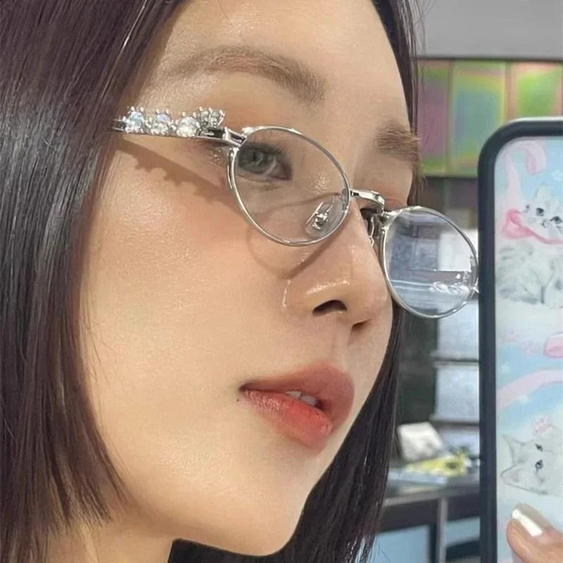 Womens Punk Retro Silver Anti Blue Light Eyewear Rhinestone Stainless Steel Oval Frame Glasses Girl Reading Seaside Spectacles 250424