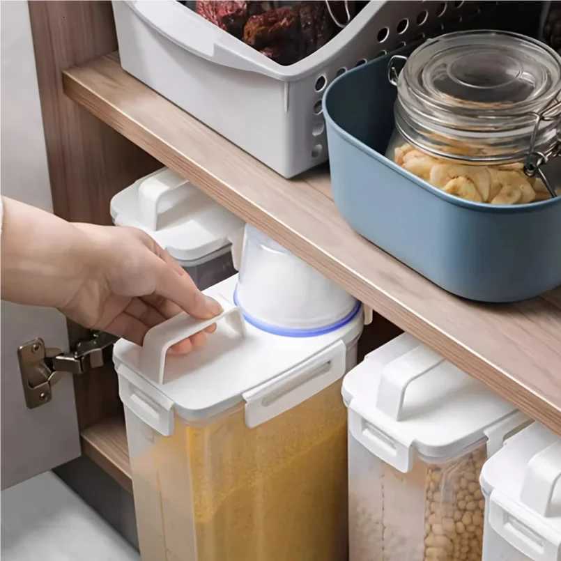 1PC sealed storage container 25L portable food storage box with lid suitable for storing grains flour rice in the kitchen Y251126
