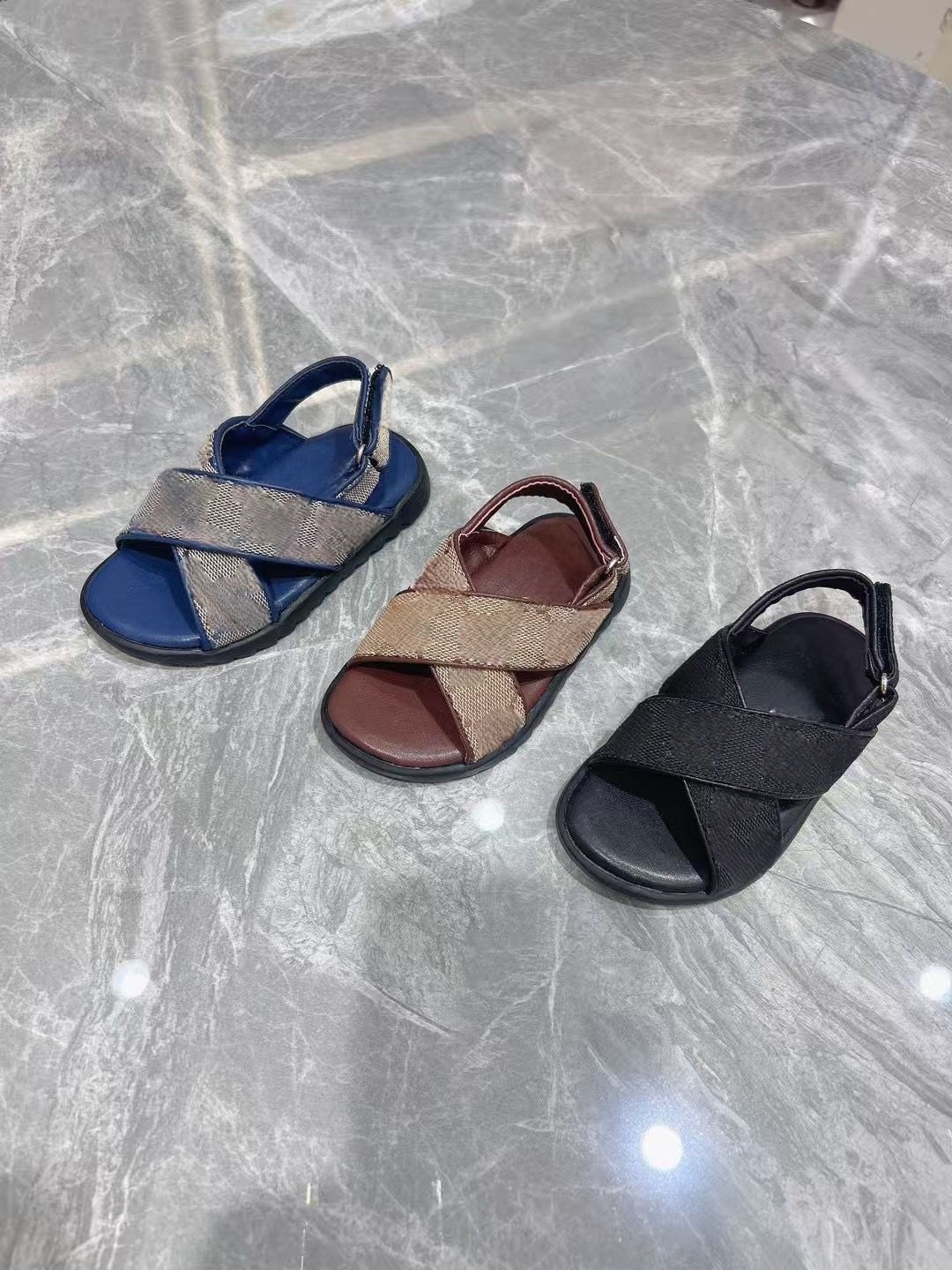 Baby boys designer sandals toddlers letter jacquard flat shoes kids Buckle Strap soft bottoms sandals summer outdoor shoes S3680