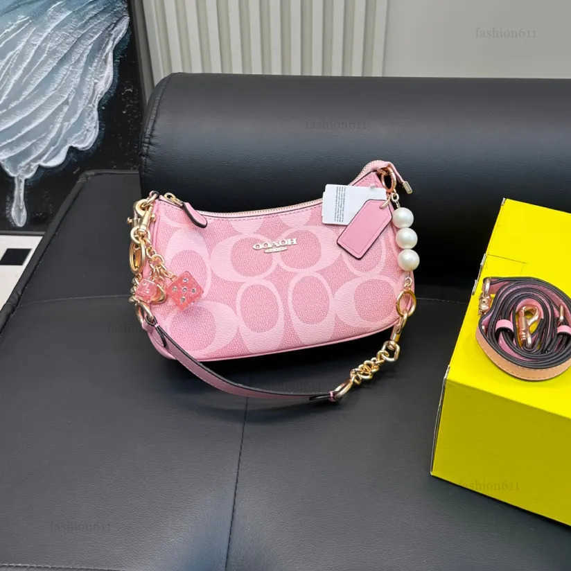 Bag Fashion Bags Womens Travel Handbag Shoulder Beach Hot Tote Letter Designer Large Capacity Shopping Bag luxurystore718