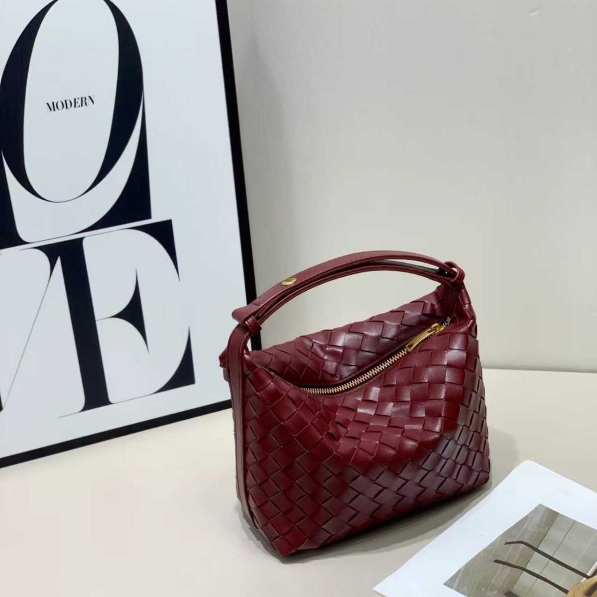 Luxury Designer Handbag Cross-border Fashion Multifunctional Woven Bag New Retro Designer Bag Fashionable Armpit Bag Shopping Basket Women's Bag