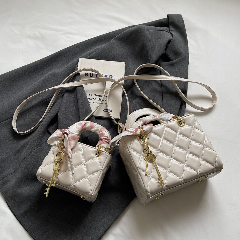 2025 New Chanel-Style Quilted Embroidery Crossbody Bag - Elegant Lady Dior Inspired Shoulder Handbag, Trendy Niche Design