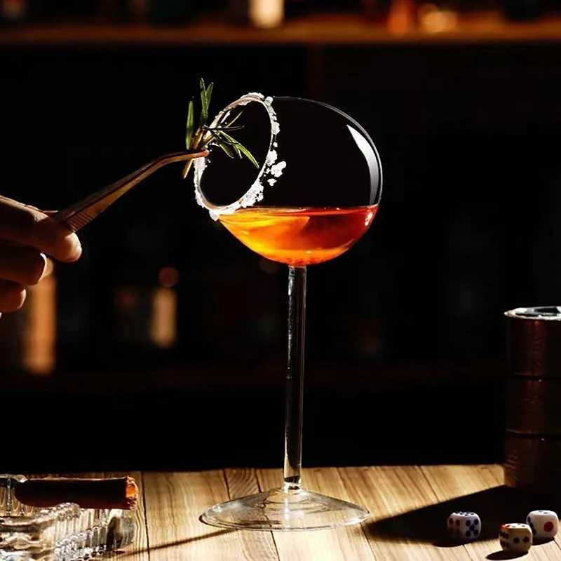 Creative Cocktail Glass Thorn Fish-Shaped Goblet Glass Bar KTV Nightclub Party Drinking Cup Octopus Bird-Shaped Wine Juice Cup C251126