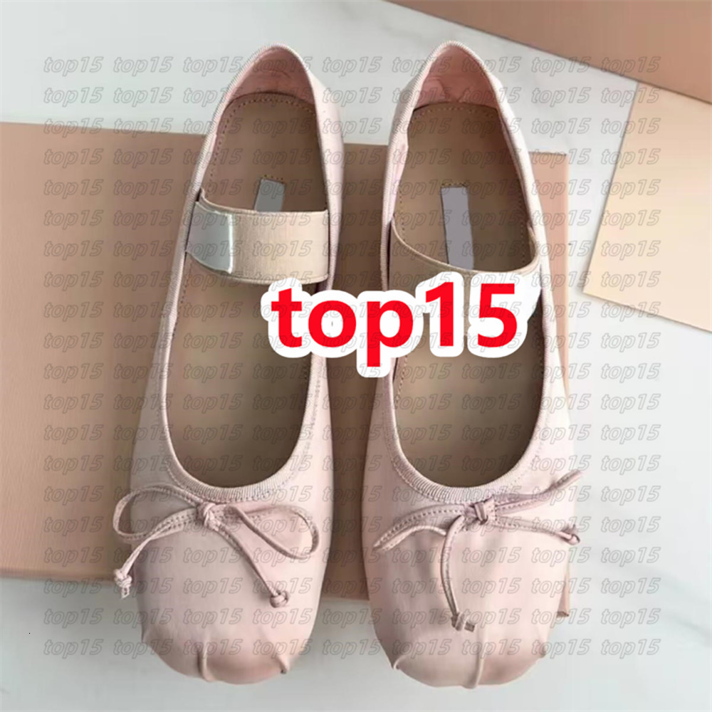 Ballet Flats Designer Chaussures Paris Designer Chaussures noires Femmes Printemps matelassé en cuir authentique Slip on la ballerine Round Toe S