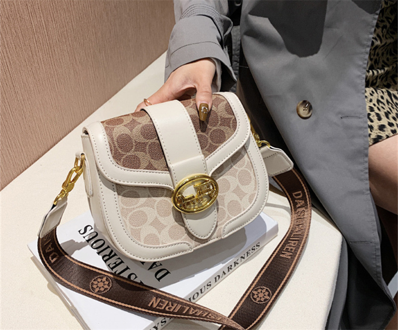 Designer bag free shipping 2025 new fashionable temperament saddle bag premium texture printed women's single shoulder crossbody bag