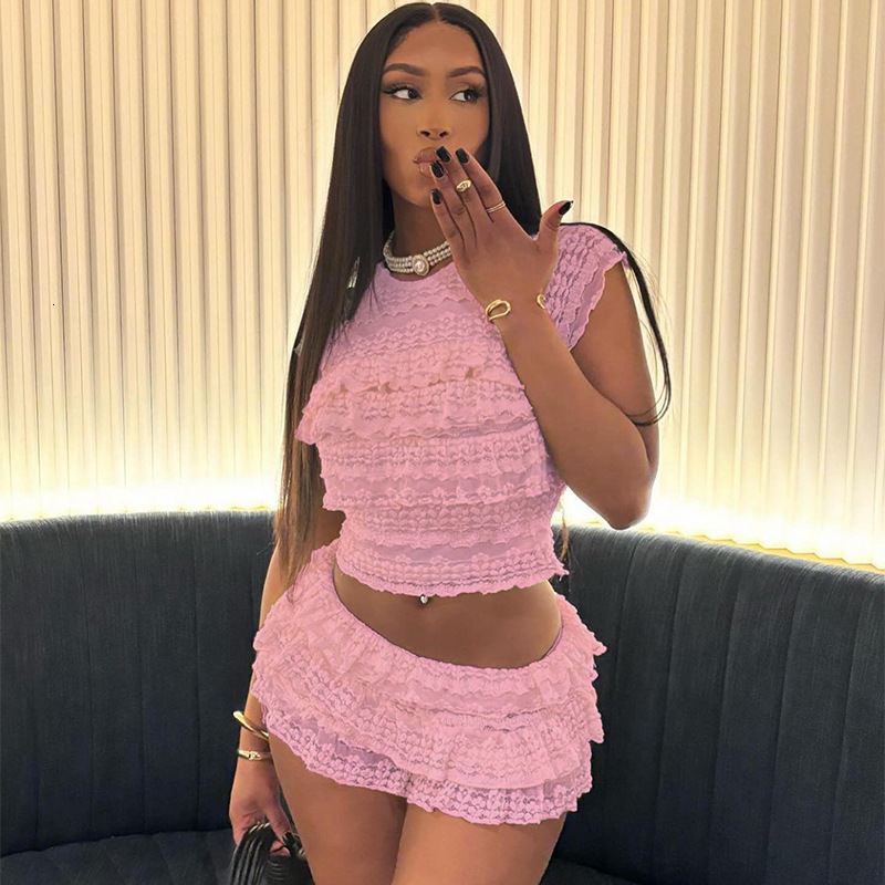 Summer New Fashion and Stylish Style Sweet Spicy Girl Solid Color Hollow Fit Folded Shorts Set for Women