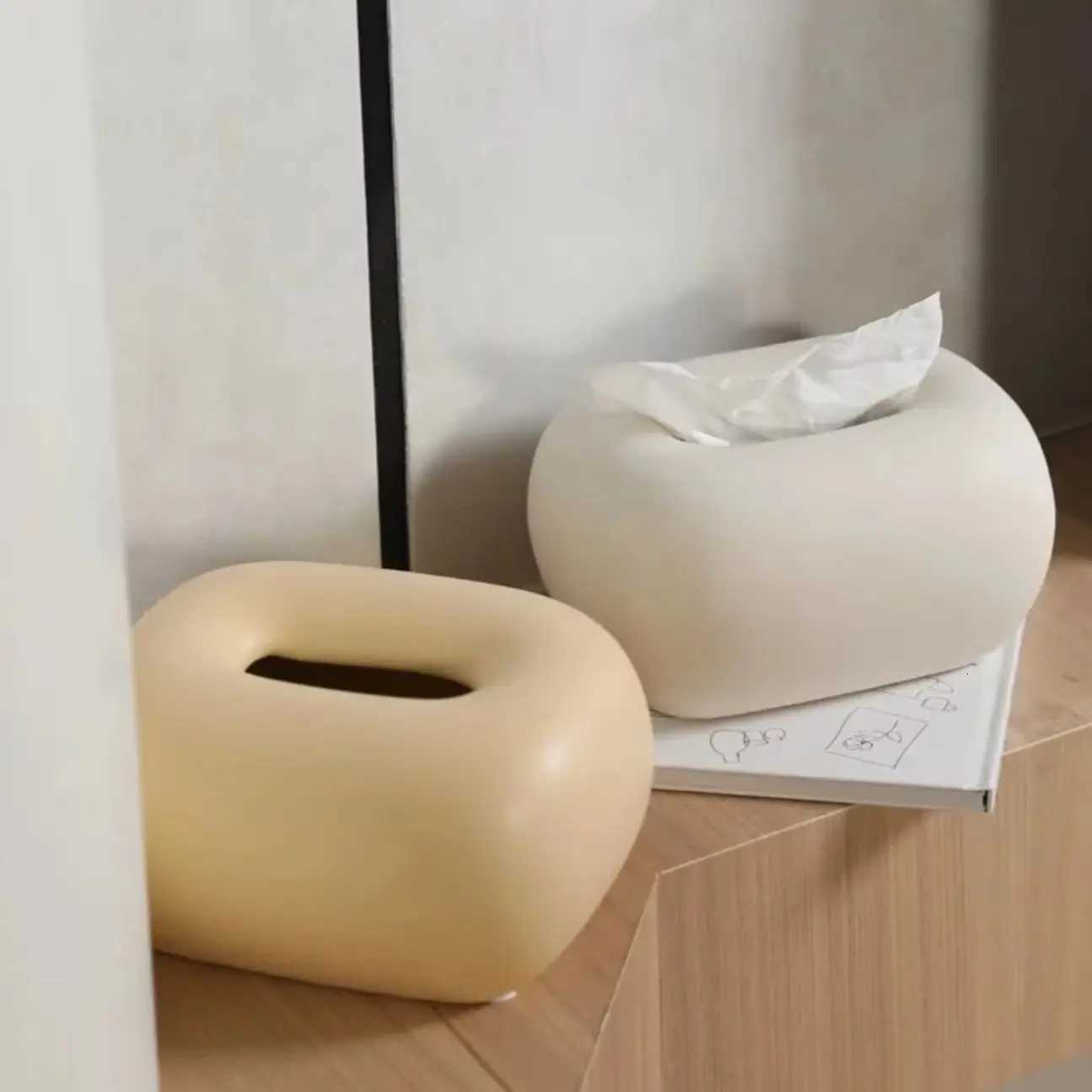 Nordic Cream Style Ceramic Tissue Box Living Room Bedroom Coffee Desktop Decoration Ornament Creative Tissue Holder Tissue Box Y251126