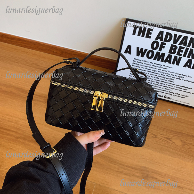 Luxury Brand Designer Bag 2025 New Diamond Box Bag Woven High-End Feel Single Shoulder Crossbody Bag