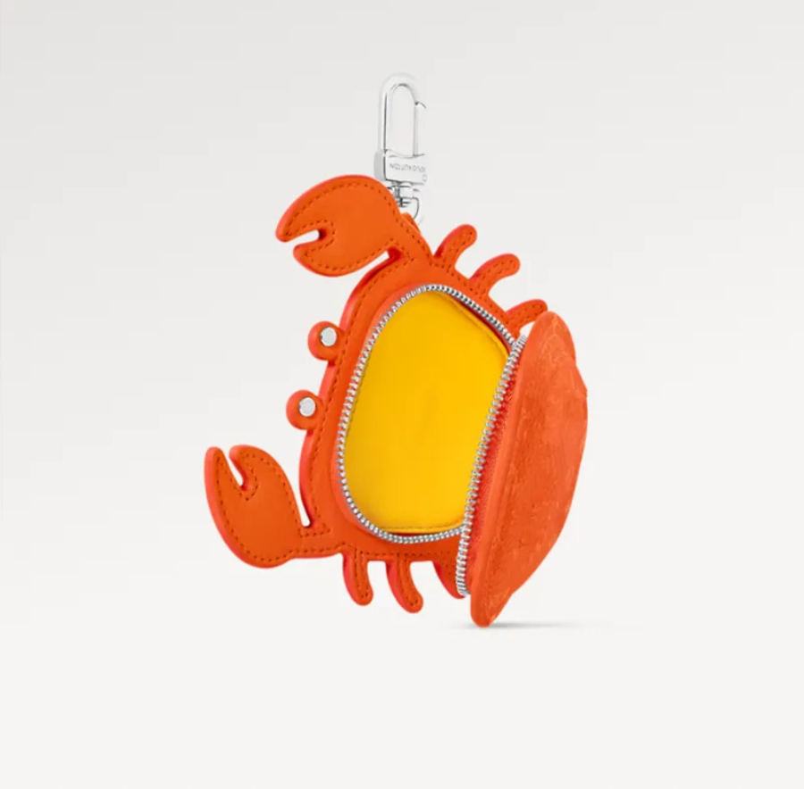 Top Leather Decoration animal cartoon turtle crab leather keychains Crab bag decoration headset coin purse key pouch for Cars key ring and charm key chain Handbags