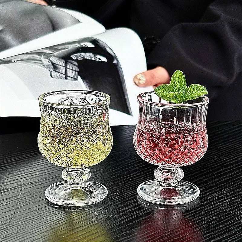 50ml High End Carved Cocktail Glass Retro Glass Cup Red Wine Cup Personzed Sweet Wine Cup Transparent Bar Exquisite Glassware C251126