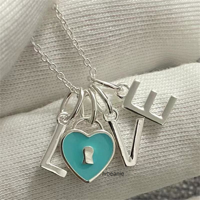 tiffamy and co s sterling sier plated sweet love heart letters designer pendant necklace gold cross chain choker blue lovely hearts necklace tiffanies tiffanyx GD8U