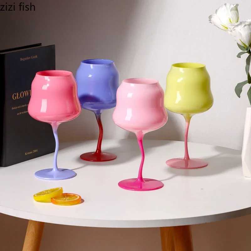 Cream Style High Footed Glass Cup Creative Colored Red Wine Glass Wine Glass Cocktail Glasses Liquor Container Home Drink Ware C251126