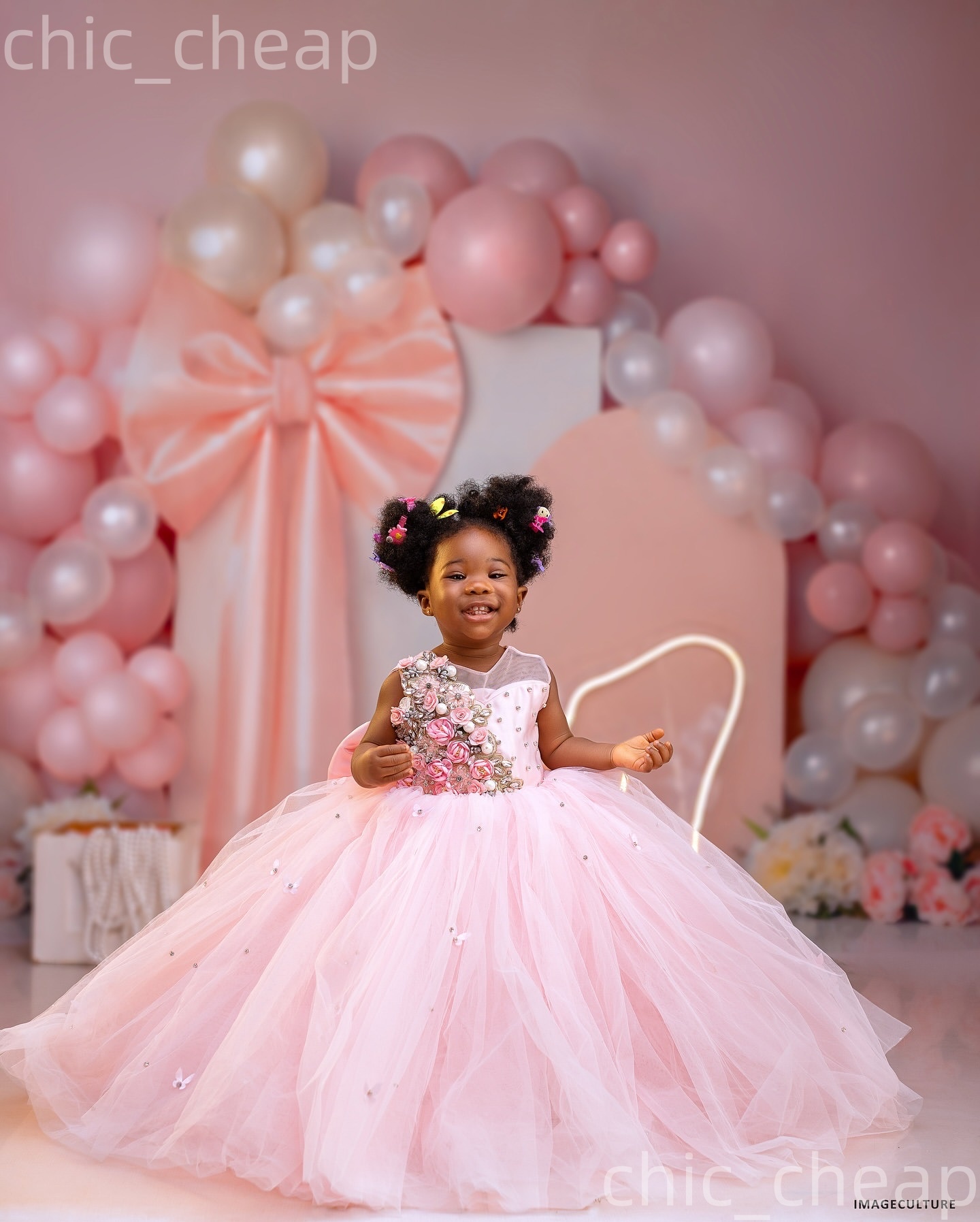 2026 Pink Ball Gown Flower Girl Dresses Sheer Neck Flowers Crystals Tulle Little Girl Christmas Peageant Birthday Christening Tutu Dress Gowns ZJ4275