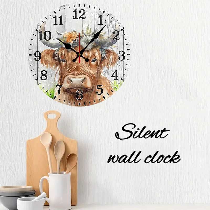 Scottish Highland Cow Wooden Round Silent Hanging Wall ClockSuitable For Living RoomOfficeStudy RoomBedroomHome Decoration C251126