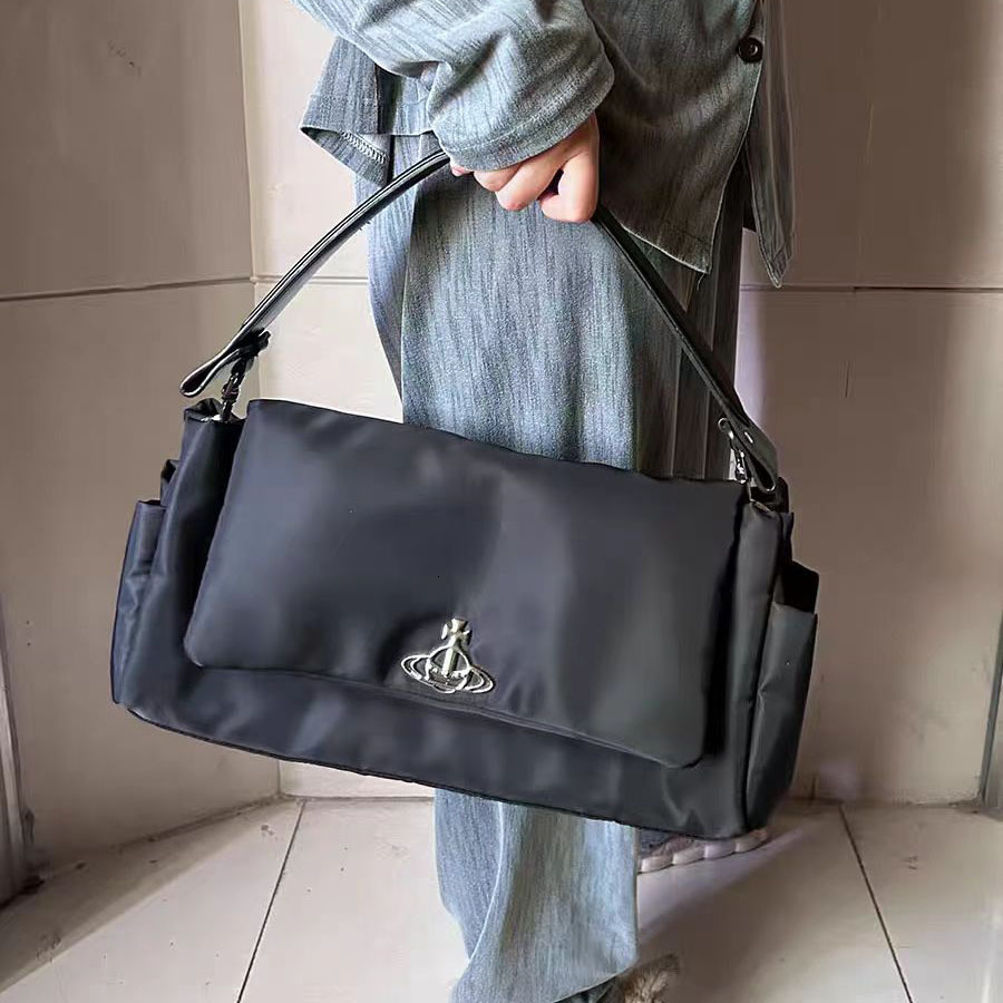 Vivienenne Vivienenns Vivienenne Viviennen vivvien vivenne Wood the spring and summer of featuring a large capacity handbag trend