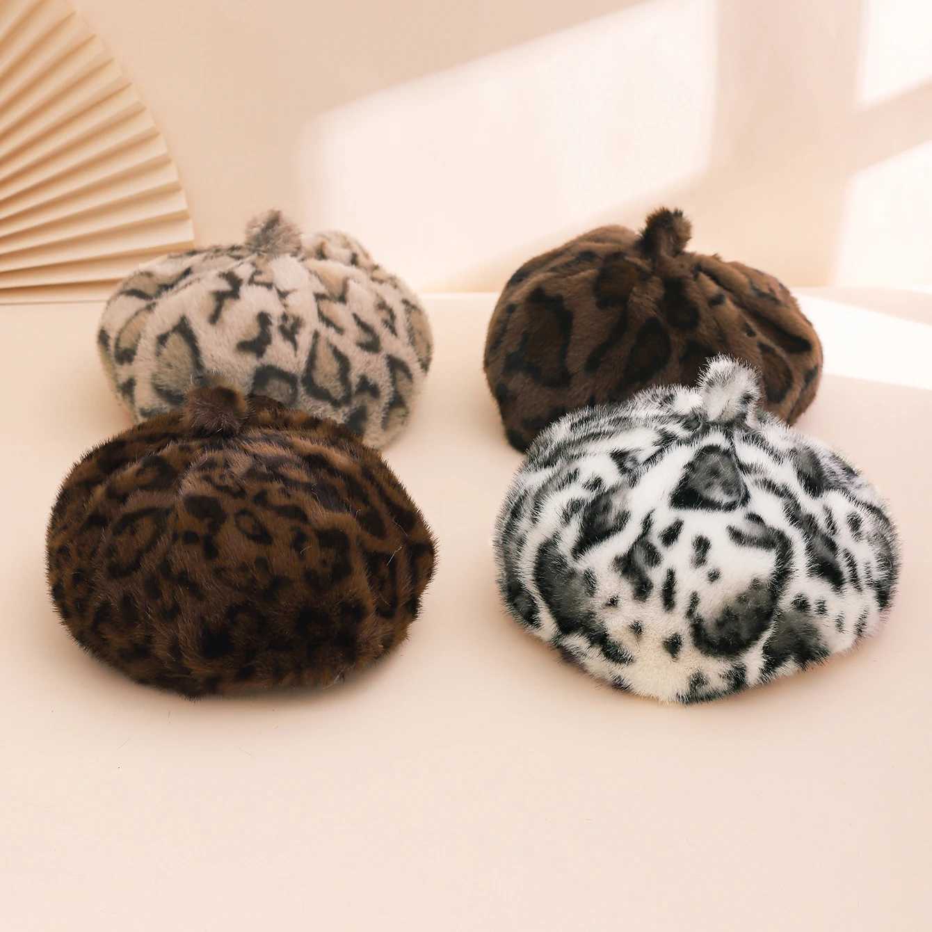 Trendy and fashionable leopard print plush octagonal beret with top versatile pumpkin hat for autumn and winter atmosphere J251125