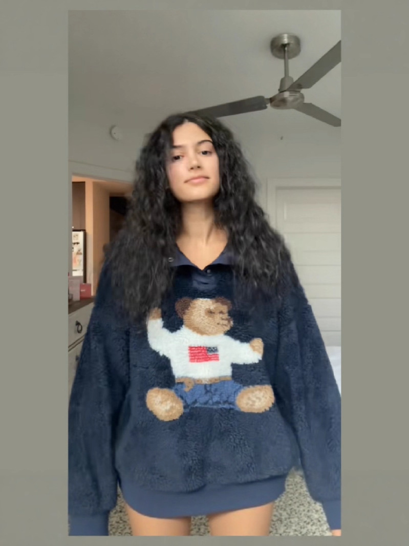 Women's Sweaters Cute Bear Pattern Sweatshirts High Collar Warm Polar Fleece Sweater Soft Blouses Tops 2025 Winter Lady Y2K Clothes