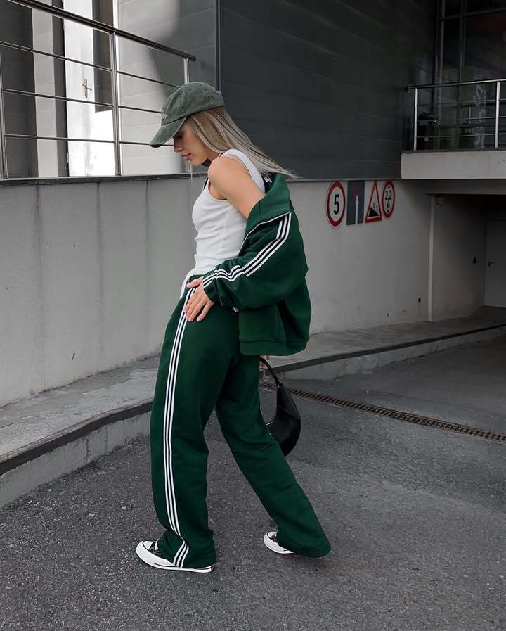 BOOFEENAA Spring 2020 Casaul Tracksuit Women 2 Piece Set Top And Pants Satin Striped Patchwork Zipper Sexy Sweatshirt Sweat Suit CX200707