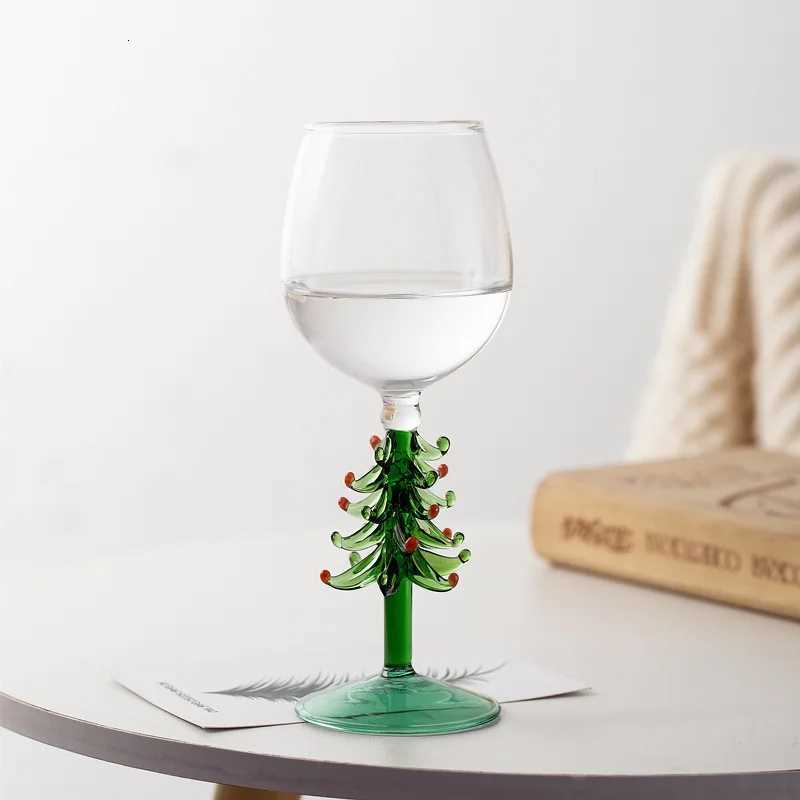 Creative Christmas Goblet Glass Cup Christmas Tree Mugs Glass Red Wine 3D Transparent Milk Coffee Mug Christmas Atmosphere Gift C251126