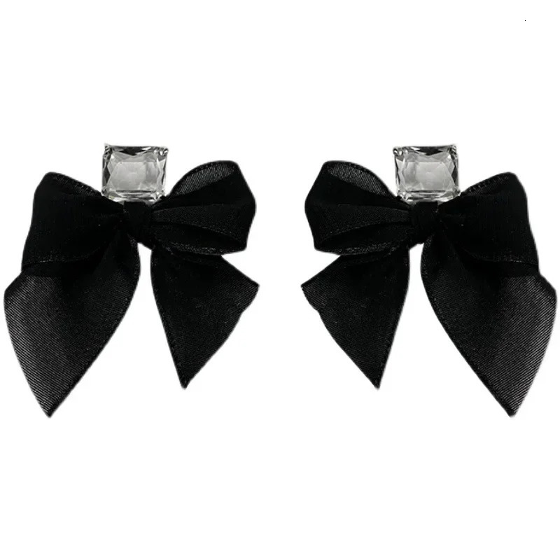 Fashion Jewelry Korean Sweet Black White Bowknot Women Earrings Sweet Fabric Lace Bow Fashion Drop Earrings Jewelry Gift 251125