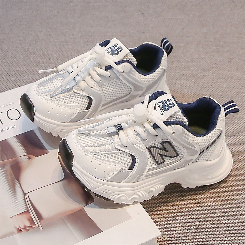 Free shipping Designer Sneakers 2025 new autumn winter fashionable comfortable childrens sports shoes with mesh versatile casual shoes