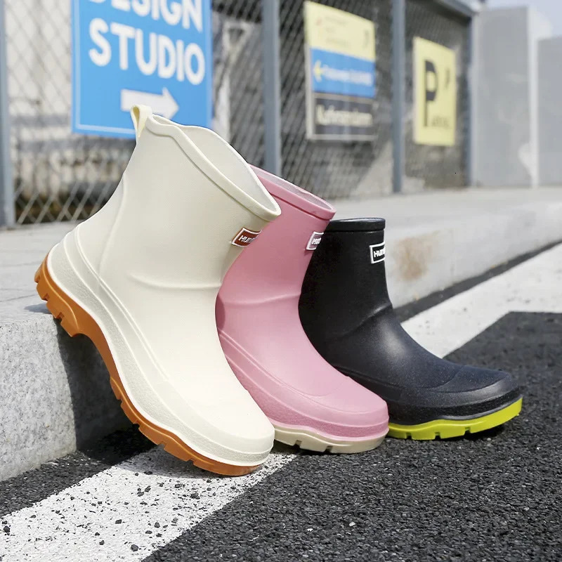 Spring Autumn Womens Short Rain Boots Fashionable Anti-Slip Thick Bottom Outdoor Fishing Waterproof Boots Slimming Trendy 250425