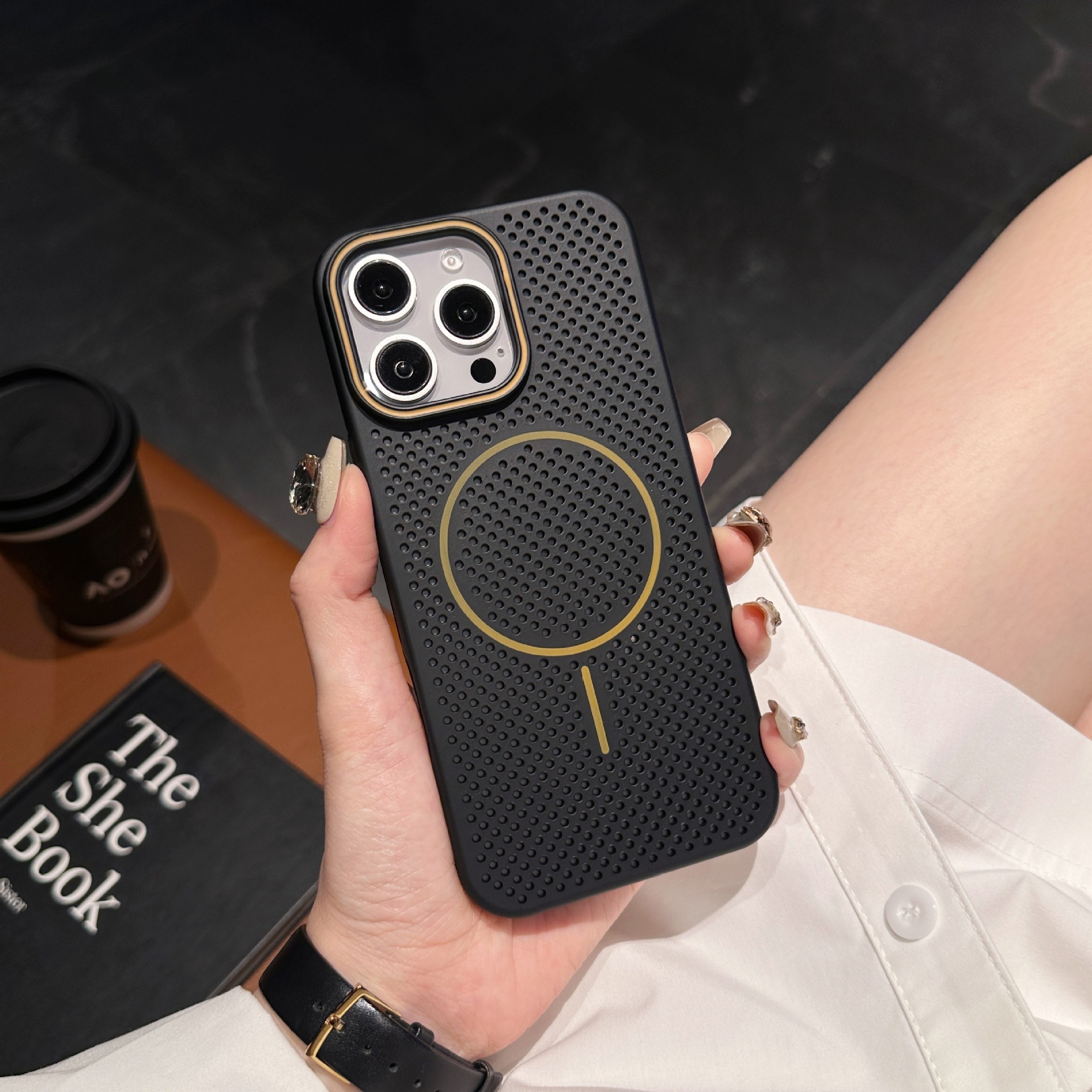 Suitable for iPhone 17 Pro Max Thin Ring Magnetic Phone Case Apple 16 Skin Feel 15 Ultra-thin Breathable Heat Dissipation Mesh Protective Case