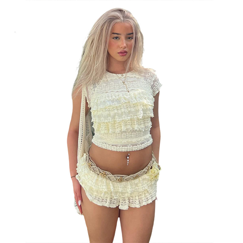 Summer New Fashion and Stylish Style Sweet Spicy Girl Solid Color Hollow Fit Folded Shorts Set for Women