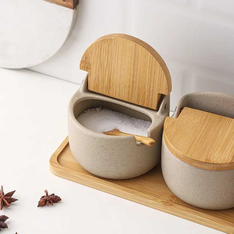 Japanese Style Ceramic Seasoning Jar Bamboo lid Spice jar With Spoon Kitchen Sugar Salt Spices Storage Box Household Container Y251126